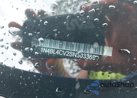 2025 Nissan Altima Sr из США, поврежденный, VIN 1N4BL4CV2SN303369